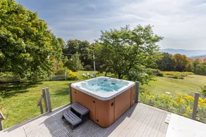 Kasta precis in! TAR SOMMERBOKNINGAR NU Pool, bubbelpool, utsikt-nära till arenor - Image 3