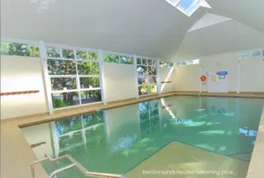 Spacious, stylish & FUN close to beach & pool - Image 5