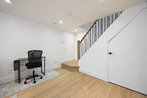 Cozy & Charming Apt For 4 | Quiet & Privacy - Image 4