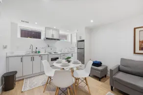 Cozy & Charming Apt For 4 | Quiet & Privacy - Image 5