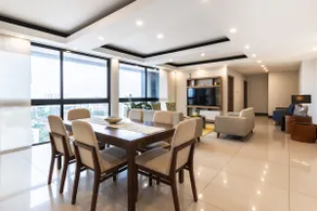 Penthouse on Avenida Beni - Image 2