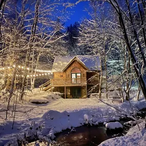Vail Brook Cottage - A Storybook Woodland Retreat - Image 2