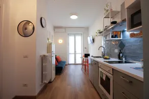 [FREE Parking] Comfortable and modern suite | A/C & WiFi - Image 4