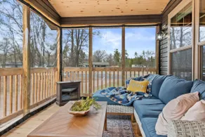 Golf| Dog Friendly| Walk to Lake Camelot - Image 5