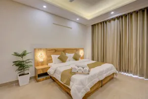 1BHK Serviced Apartment Near Fortis Hospital - Image 2