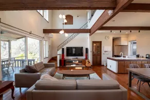 1.6-Acre Private Estate: Mt Fuji, Sauna & Spa - Image 5