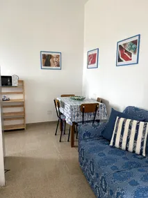 Charming Two-Room Apartment in Santa Lucia, Beachfront - Image 5