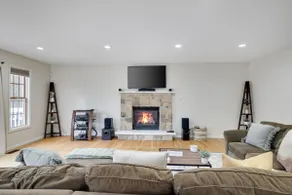 Lakefront, Kayaks, Fishing, Fire Pit, Game Room - Image 5