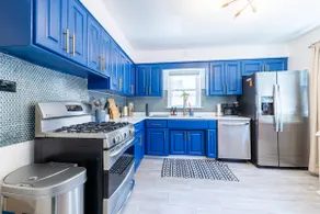 Haus Of Hues| MDRN| Bright| Peaceful| Private Apt - Image 5