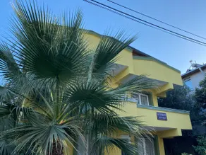 Your New, Comfortable and Cozy Home in the Center - Image 4