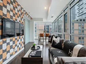 Luxury 2-Bedroom Condo & Free Parking - Image 4