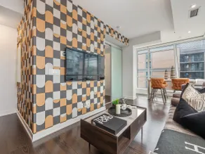 Luxury 2-Bedroom Condo & Free Parking - Image 2