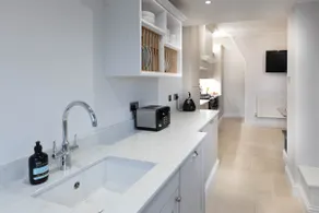 Renovated 3 Bedroom House in Lowton Pennington, free parking - Image 5