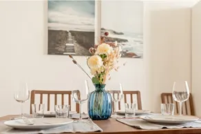 Cozy Retreat in Coastal Livorno - Image 3