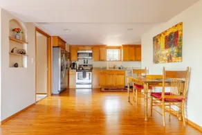 Sunny Mt Tabor 1 BR Suite. Walk to HIP Montavilla - Image 2
