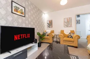 Supreme House - Image 3