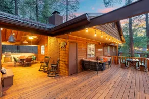 Cozy Cabin- enjoy large deck, weather & outdoors! - Image 3