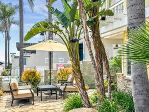 Luxury Beach Vacation Rental 3 - Image 2
