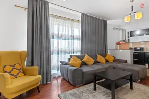 DreamHouse Titan Apartment - Sunrise - Image 2