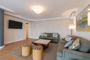 LF PARKING INCLUIDO Amplio Loft en Barrio Santa Cruz - Image 2