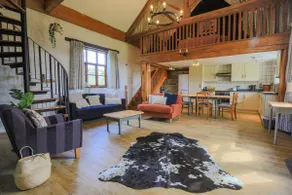 Two adjoining cottages with a shared patio - Image 3