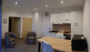 Tower apartment - Image 5