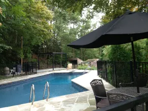 Cozy Riverfront Cottage•Pool•Hot Tub•35 min NYC - Image 3
