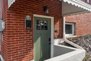 Sandusky Suites- lower Apt- 8min to LU/4min to UL - Image 5