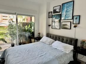 A Designer Dream Corner Loft on the Beach - Image 5