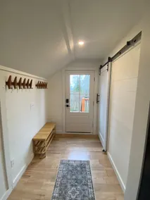 NEW Private & Peaceful In-Town Studio - Image 4