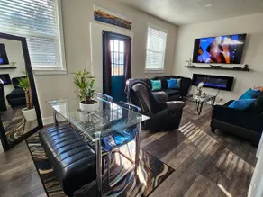 Oasis in North Sacramento - Image 5