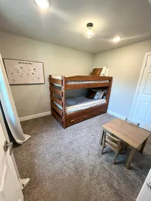 Mid-term Rental, Private Child/Pet Friendly Home - Image 5