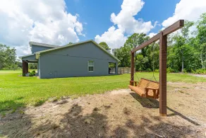 ”Getaway with Private Pool and Scenic Surroundings” - Image 3