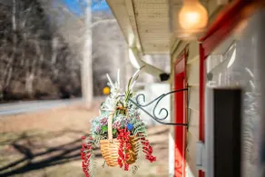 Quaint Cabin By The Creek Privat - Image 3