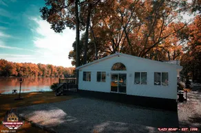 Waterfront Cottage, Sleeps 6 with Loft & Hot Tub! - Image 2