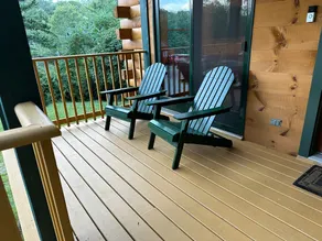 Beautiful modern cabin - Image 4