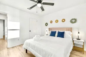 NEW * Killeen 1 Story | Pets Ok | 6 mi Fort Hood - Image 3
