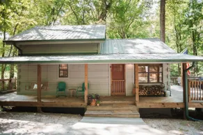 Peaceful cabin, 13 miles to the Great Smoky Mtns - Image 3