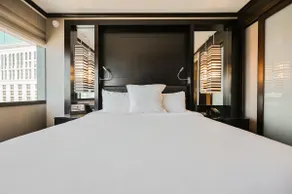 L40 Vdara Studio • City View • Free Valet • Pool - Image 5
