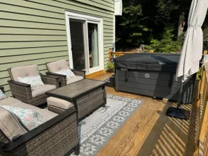 Spacious Highland Lake Retreat: Kayak & Unwind - Image 3