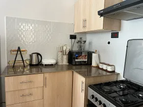 Unique 2 Bedroom Gem at the heart of a city - Image 5