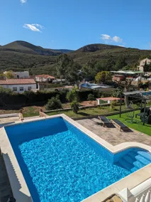 Well-being, swimming pool, barbecue, jacuzzi in Valencia - Image 2