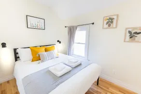 5 min to Agawa Train | Cozy Oasis w/Firepit & Deck - Image 2