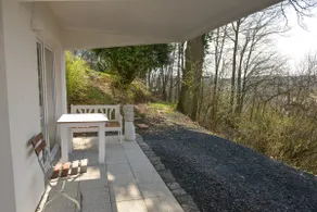 Beautiful quiet central apartment with terrace - Image 5