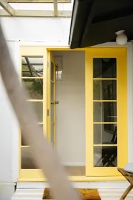 Wattle Bird Shack - Image 5
