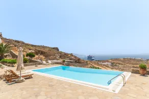 White Luxury Villa with amazing seaview and pool - Image 2