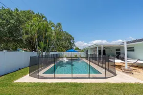 Large Heated Pool - Family Friendly Private BBQ - Image 2