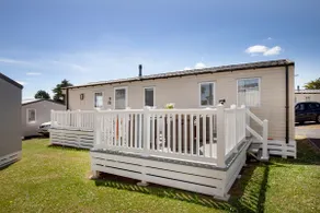 Cheerful holiday home at Landscove Holiday Park in Brixham - Image 2