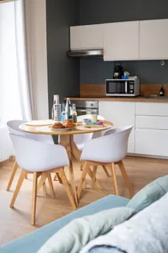 Bright studio with character • Very central - Image 2
