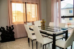 3 Quiet rooms in the center of Lomé - Image 4